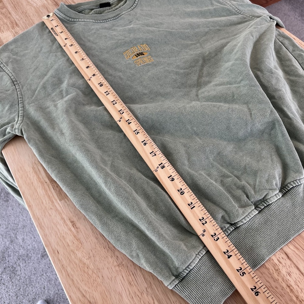Urban Outfitters Colorado Springs Size S Retro Sweatshirt Crewneck Granola Girl - Picture 8 of 10